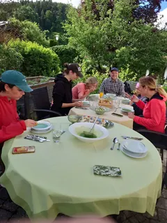 KrÃ-uterwanderung 25.05.24 -1, Kräuterhoch³ Wildpflanzenschule im Chiemgau