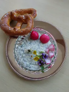 obatzter, Kräuterhoch³ Wildpflanzenschule im Chiemgau