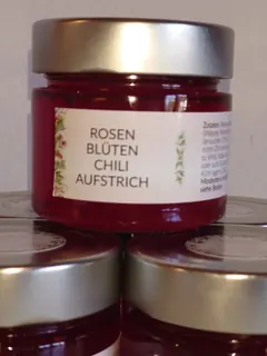 Rosenblüten-Chili-Aufstrich-dc29dfde, Kräuterhoch³ Wildpflanzenschule im Chiemgau