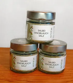 Salbei-Knoblauch Salz, Kräuterhoch³ Wildpflanzenschule im Chiemgau