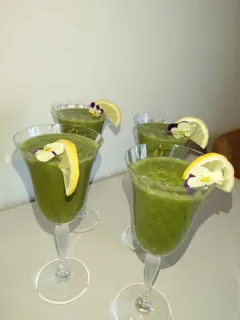 Wildkräutersmoothie2022, Kräuterhoch³ Wildpflanzenschule im Chiemgau
